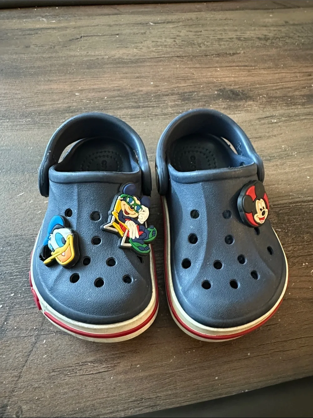 CROCS Navy Kids Clogs with Disney Character Jibbitz